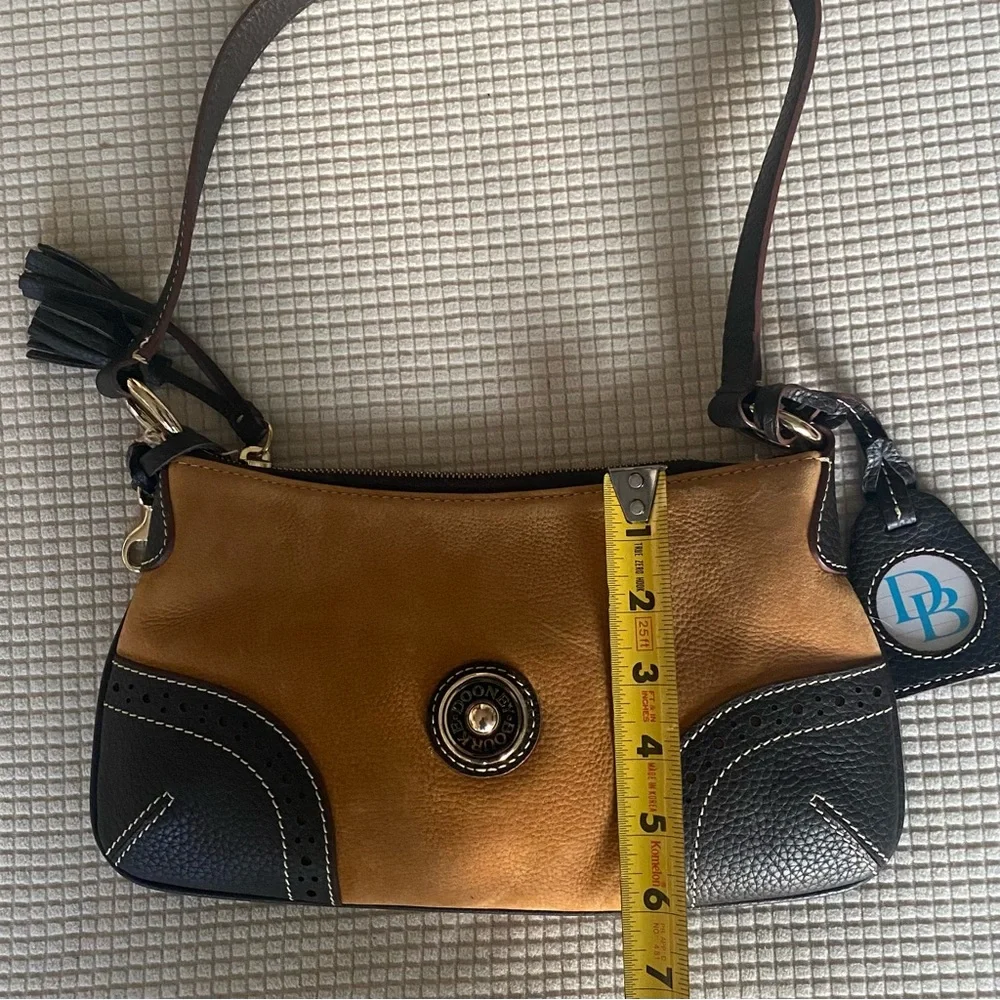 Dooney & Bourke stylish two